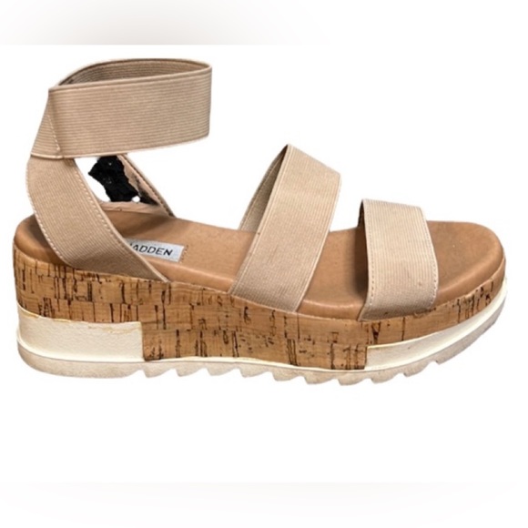 Steve Madden Bandi Sandals in Blush - Picture 3 of 11